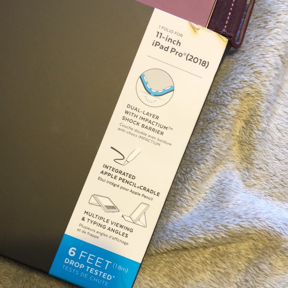 New specks iPad Pro 11” case - Picture 2 of 6